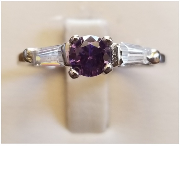 Jewelry - Genuin 1ct Amethyst/White Sapphire Ring 8
